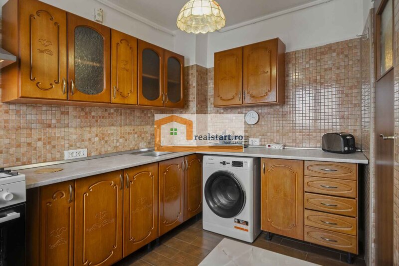 Stirbei Voda, prima inchiriere, 800 m distanta metrou Eroilor, langa Judecatorie